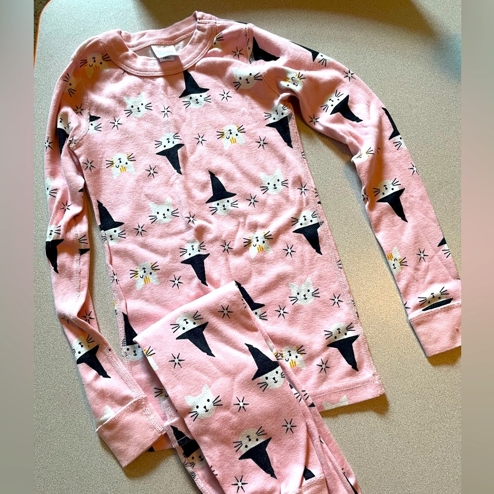 Hanna Andersson Halloween pajama set